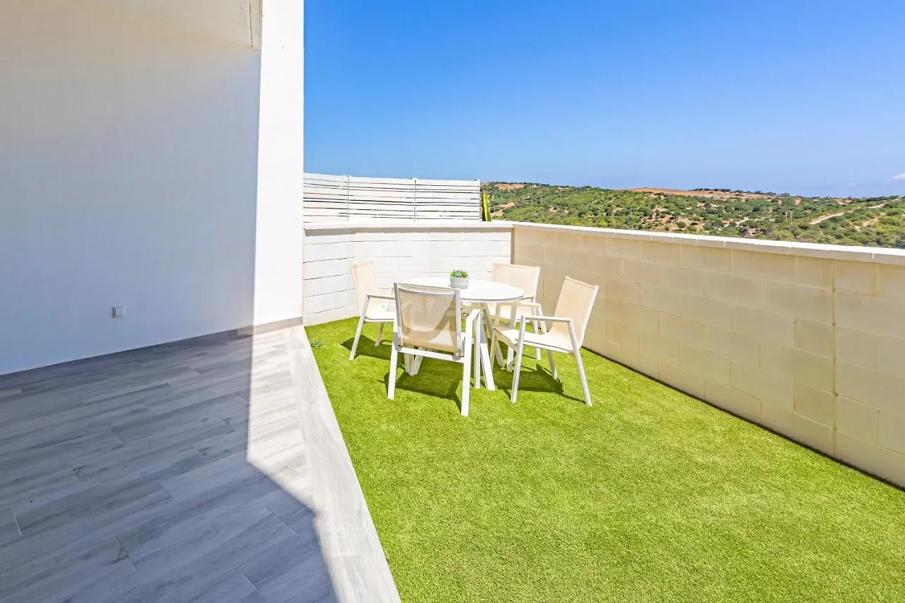 דירות טריפה Large Terrace, Swimming Pool, Private Garage And Fiber ספרד