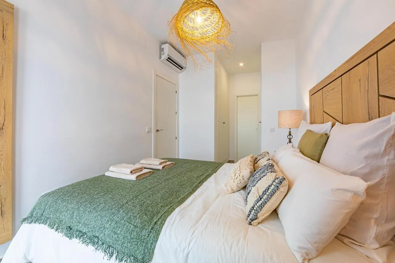 Large Terrace, Swimming Pool, Private Garage And Fiber Apartment Tarifa