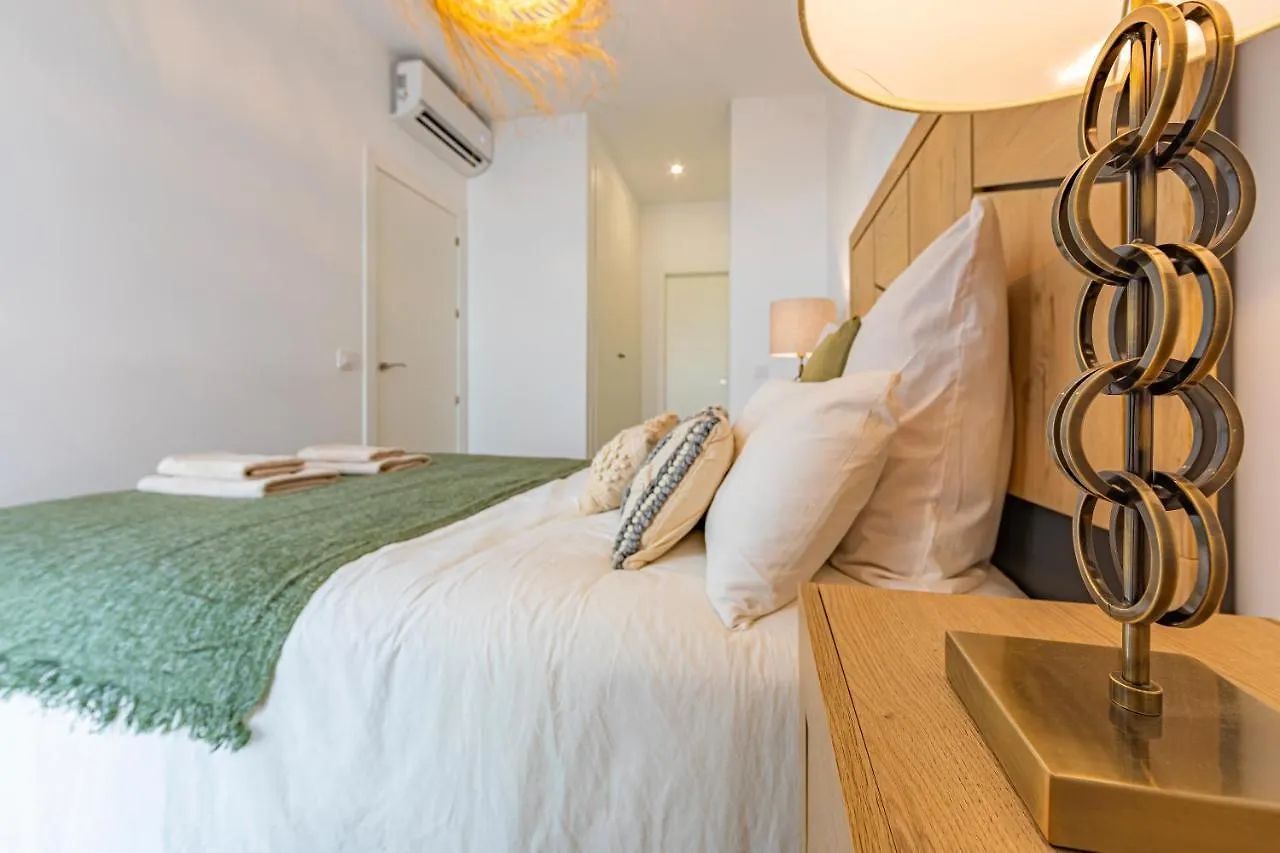 Large Terrace, Swimming Pool, Private Garage And Fiber Apartment Tarifa